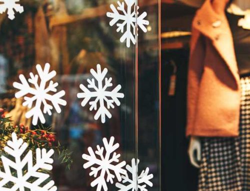 Vetrine di Natale e sostenibilità: 10 idee per allestimenti che attirano i clienti